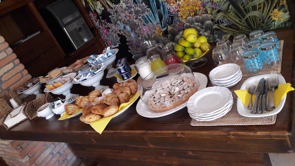 La Valle Del Cristallo B&B Чистернино Экстерьер фото